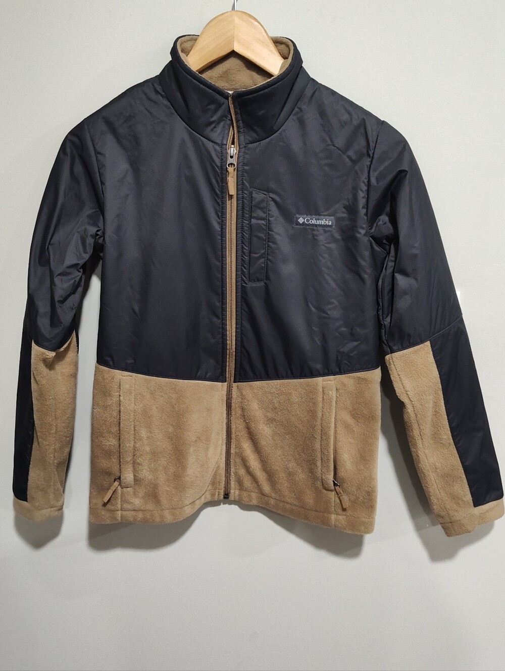 Columbia Boy's L Black/Tan Colorblock Full Zip Fleece Jacket w/ Zipped Pockets
